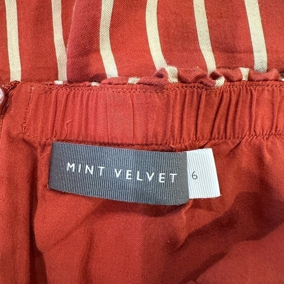 Women’s Mint Velvet Romper rust/tan - Picture 3 of 4